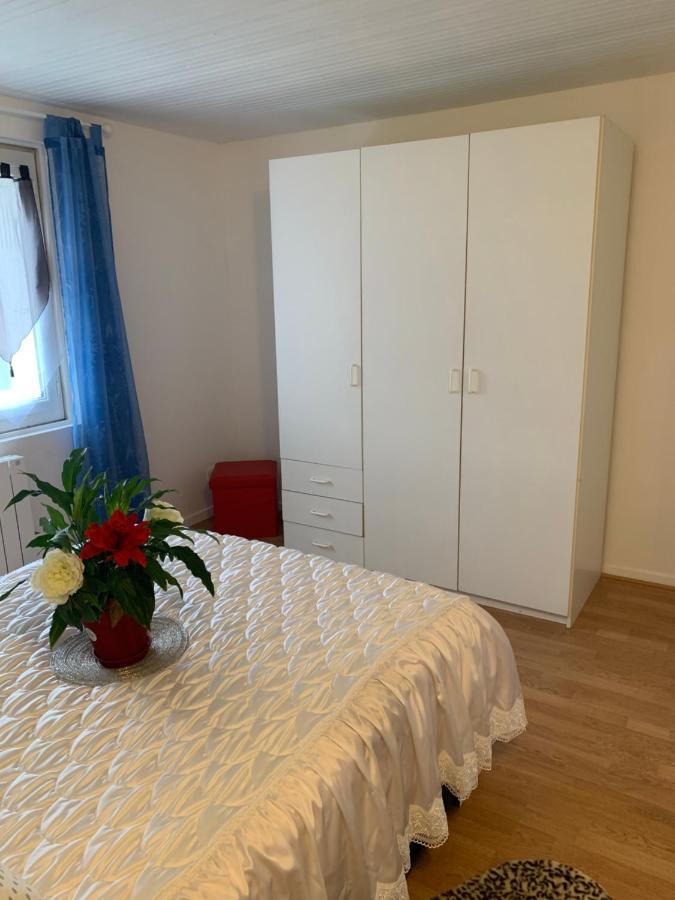 Belle Maison Avec Jardin Rdc T3 De 70M2 Vacances Ou Cure Thermale Rochefort Eksteriør billede