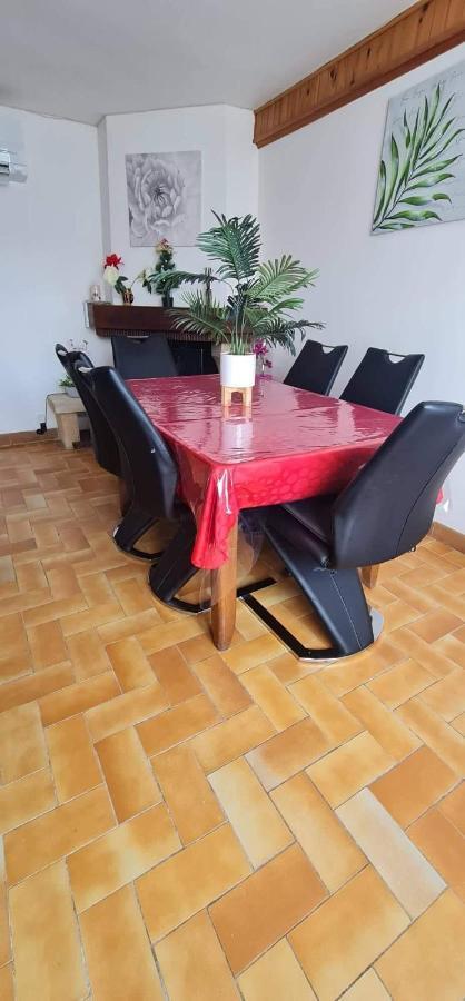 Belle Maison Avec Jardin Rdc T3 De 70M2 Vacances Ou Cure Thermale Rochefort Eksteriør billede