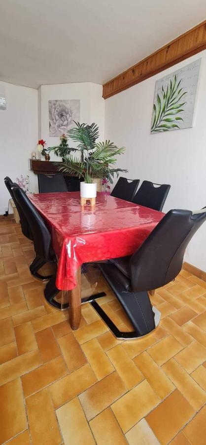 Belle Maison Avec Jardin Rdc T3 De 70M2 Vacances Ou Cure Thermale Rochefort Eksteriør billede